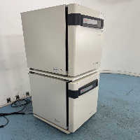 Thermo Scientific Heracell Vios 160i CO2 Doublestack Incubator image 0